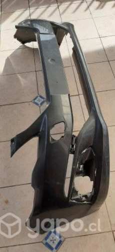 Parachoque Peugeot 301 2017