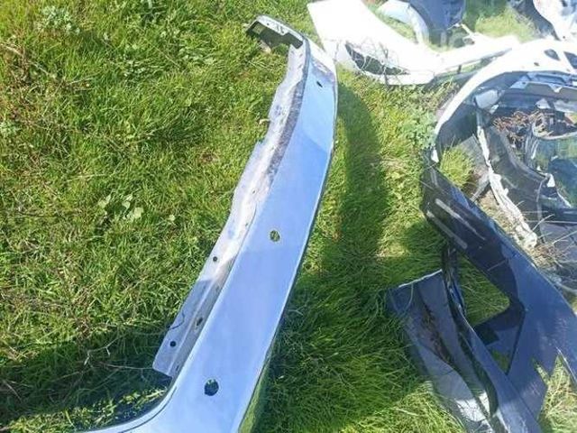 Parachoque delantero Chevrolet Silverado 2021