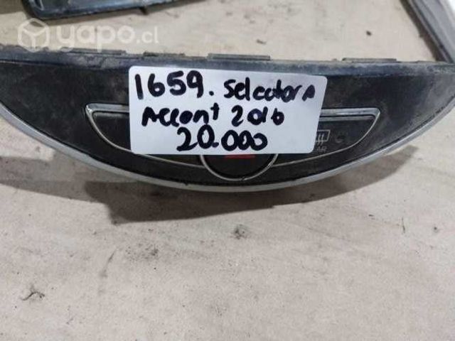 Selectora de cambio Hyundai accent 2016