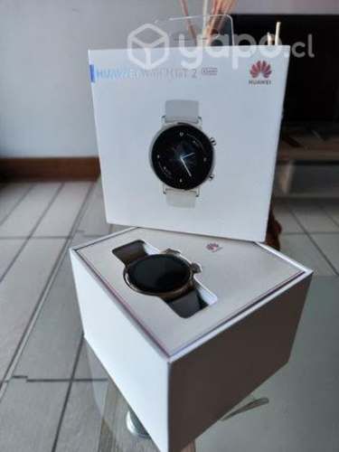 Smart watch Huawei GT 2 con 2 accesorios extras