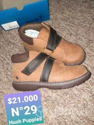 Botin hush puppies nuevos n°29