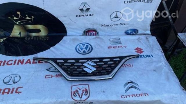 Mascara Suzuki Baleno 2015-2019 71741-68p1