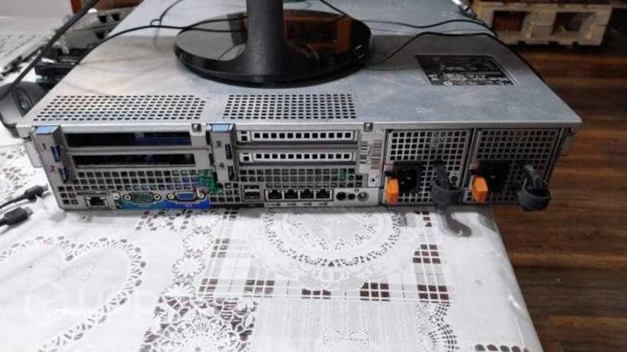 Servidor PowerEdge R710, 64GB Ram, 2 HDD 900GB en