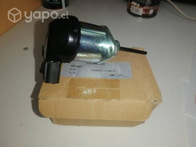Solenoide Parada Motor Kubota V2403 y V2203 Nuevo