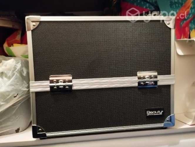 Maleta Metálica Beauty Tools nueva