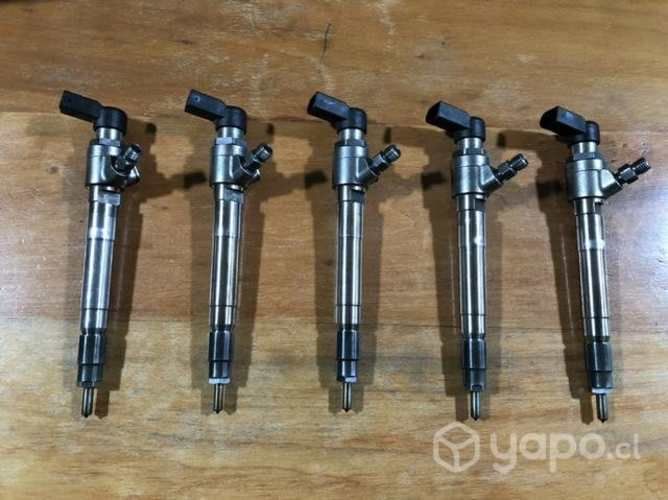 INYECTORES MAZDA Bt 50 MOTOR 3.2 ORIGINAL