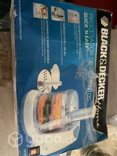 Picadora eléctrica Black and Becker