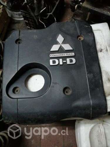 Tapa cubre motor mitsubishi l200 año 2007 2015