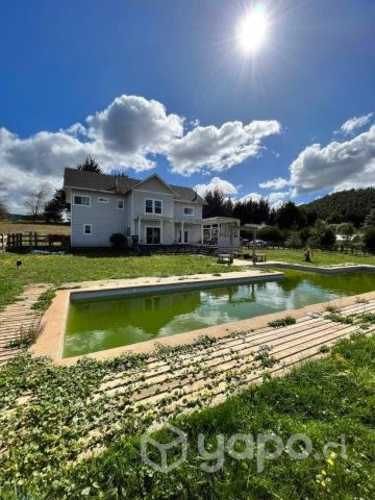 Hermosa casa(Pumalal)En parcela de 10.3 hectáreas