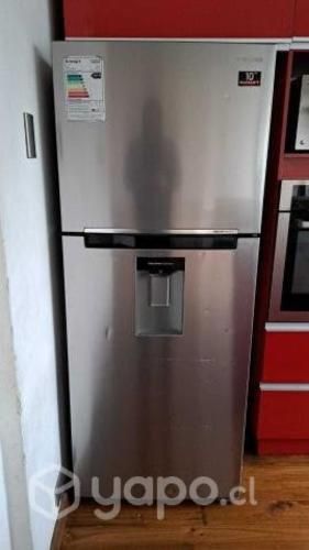 Camarote triple + refrigerador + cuna