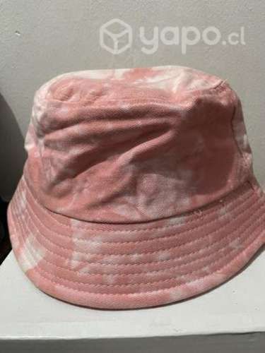 Sombrero o gorro de verano