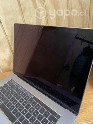 Macbook Pro 2017, Quad-Core i7 (2.9GHz), 16g RAM,