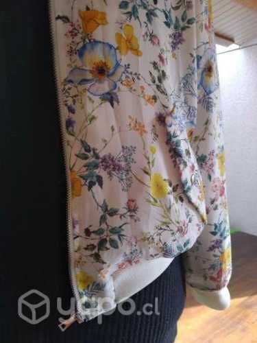 Cortavientos de tela exclusivo estampado talla S