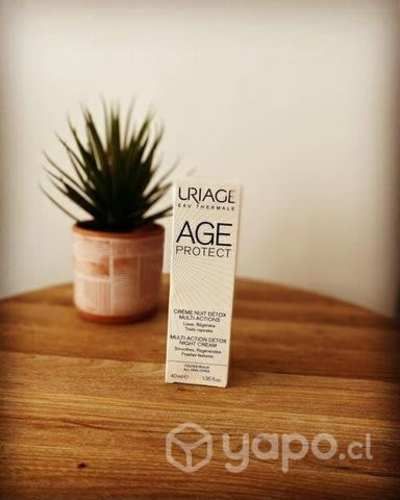 Uriage age protect fluido multiacción 40ml