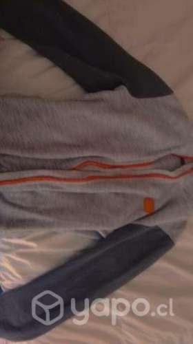 Poleron con sierre, talla 10