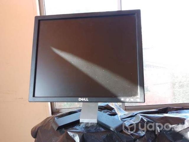 Monitor Packard Dell de 17 pulgadas