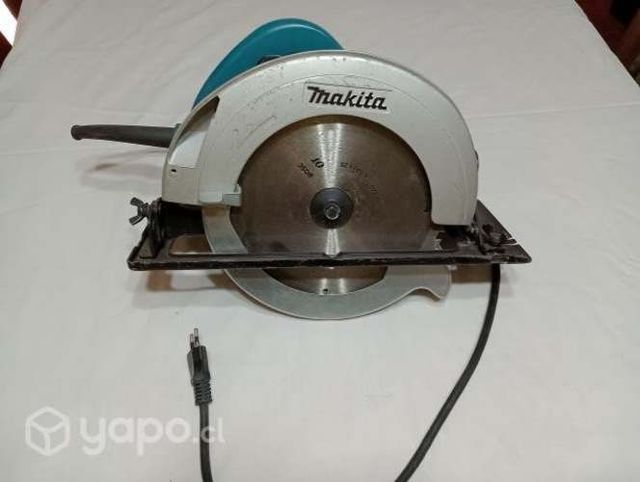 Sierra circular Makita,disco 9 1/4