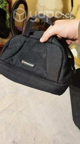 Lonchera o porta cosas personales