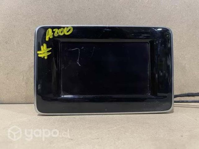 Radio mercedes a200 2014 0