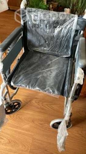 Silla de Ruedas estándar COMPLETAMENTE NUEVA