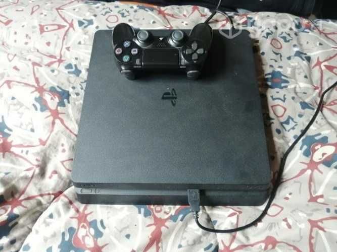 Ps4 slim 1tb