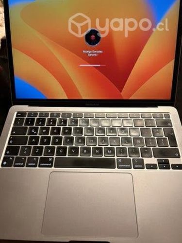 Macbook air M1 2022