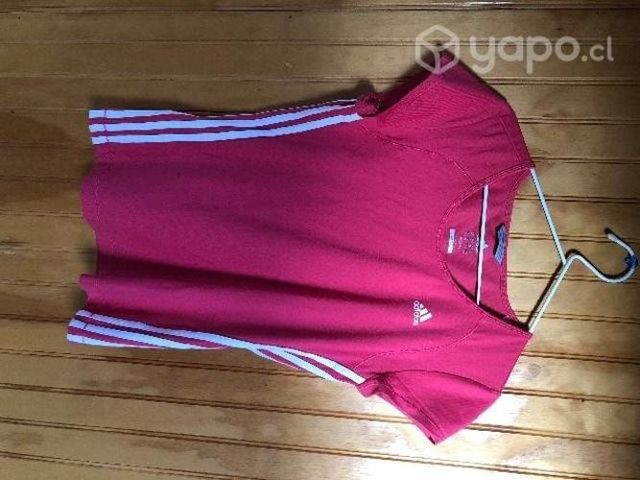 Polera adidas