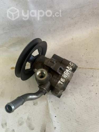 Bomba Hidraulica Nissan Terrano 2.5 2011