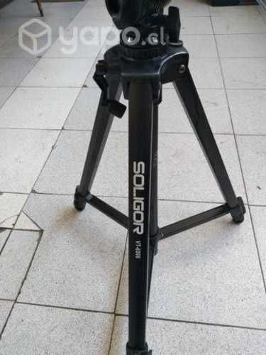 Trípode Soligor VT-6006