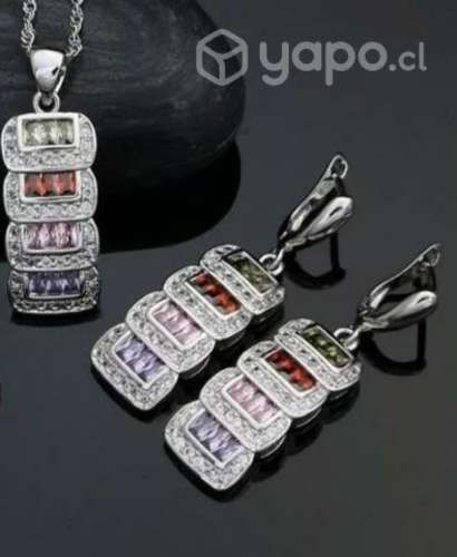 Elegante Conjunto De Plata Con Finos Cristales