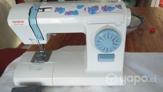 Máquina de coser Toyota