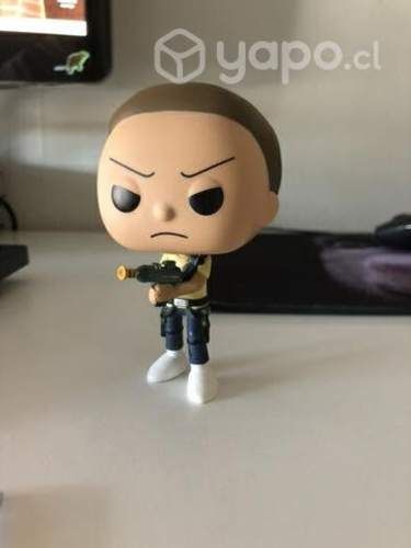 Funko Pop Rick y Morty Morty con armas