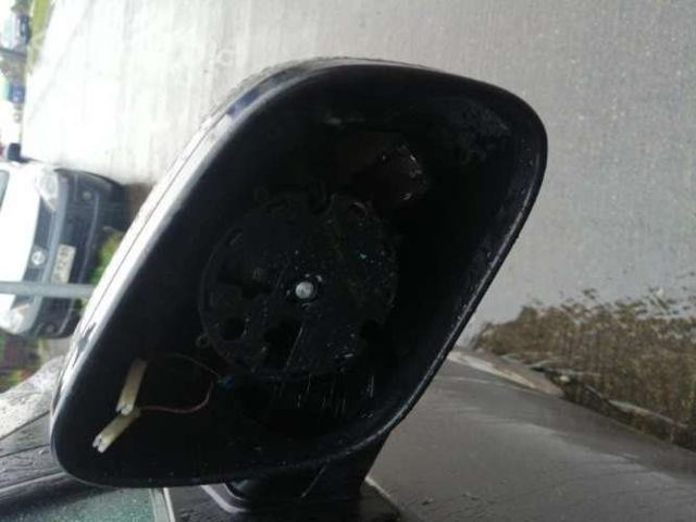 Espejo de auto spark gt 2016