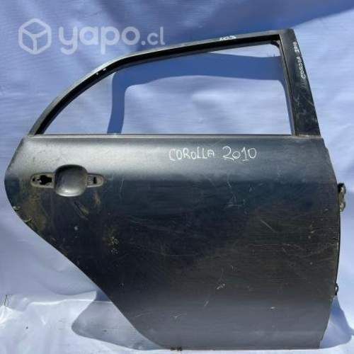 Puerta trasera derecha Toyota corolla 2010