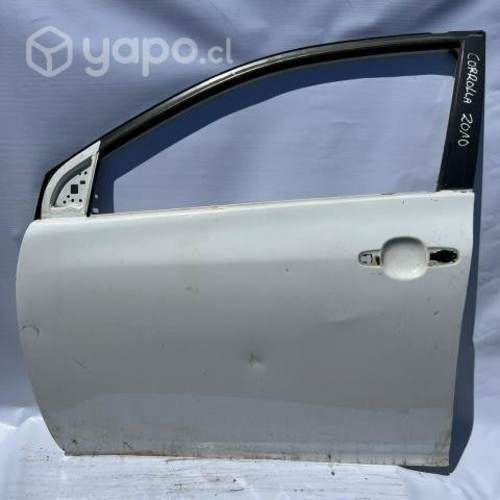 Puerta Delantera Izquierda Toyota corolla 2010
