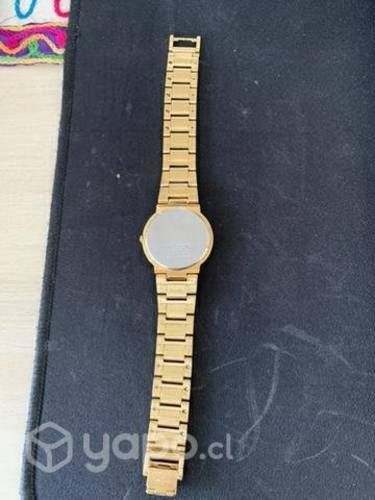 Reloj marca Seiko modelo V701 sin uso