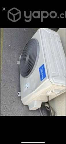 Aire acondicionado y muebles para restaurante