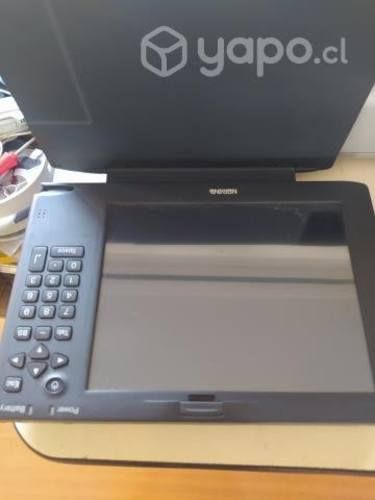 Lote electrónica Pc (proyectores, discos EzDrive,