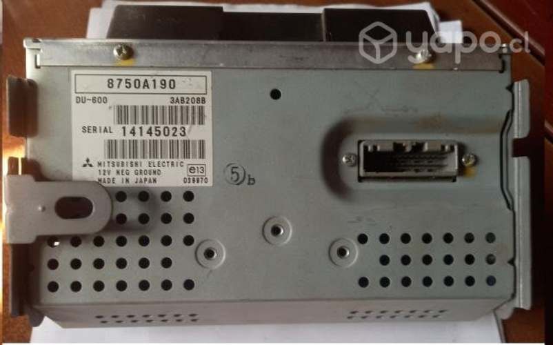 Consola reloj mitsubishi l200 o montero g2 2010