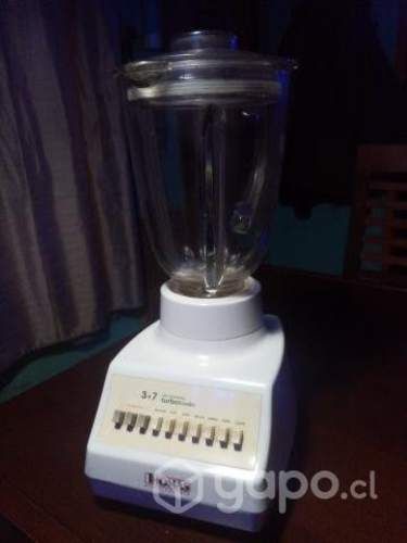 Licuadora marca THOMAS en perfecto estado