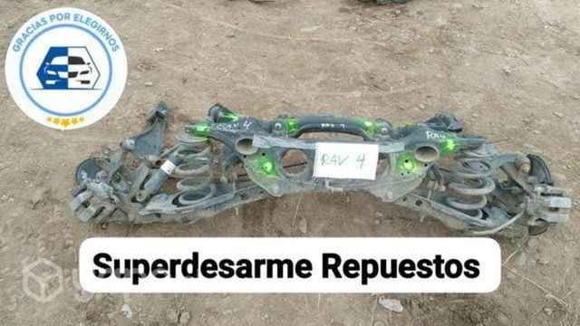 Yugo trasero Toyota rav4 2.4 desarmaduría