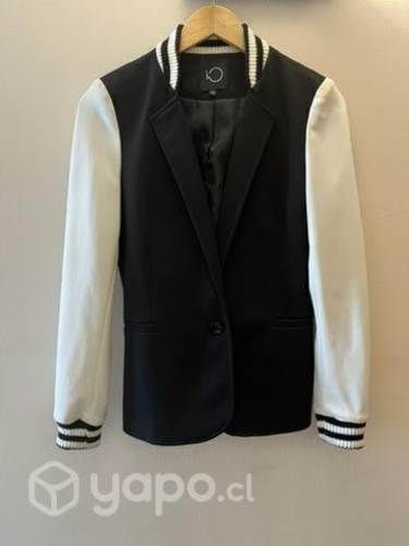 Blazer blanco y negro