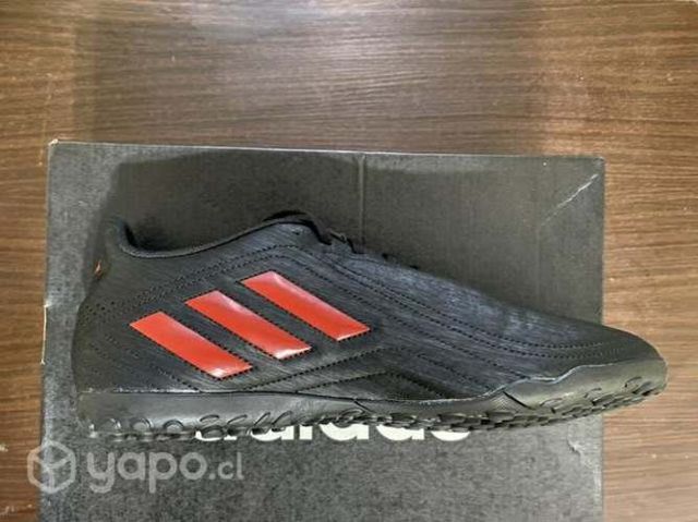 Zapatillas de futbol adidas