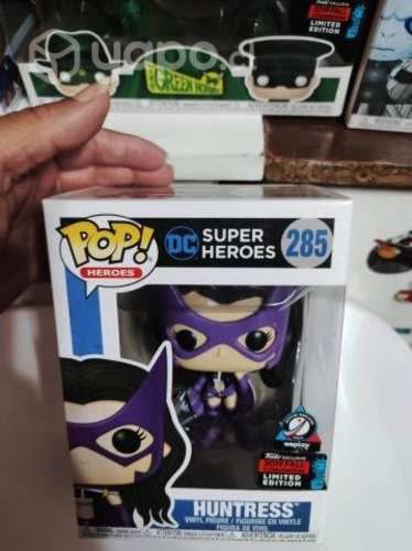 Funko pop huntress