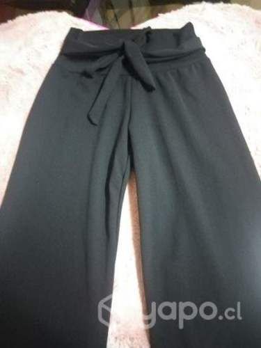 Ropa juvenil nueva y económica