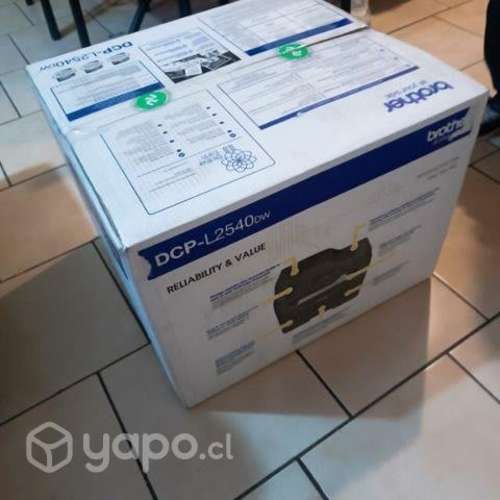 Brother Multifuncional Láser Blanco y Negro