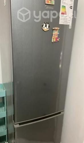 Refrigerador Midea Frío Directo 260 lt