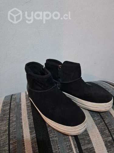 Botin Skecher street