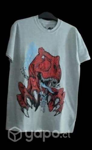 Polera T-M gris nueva