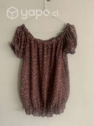Blusa en animal Print Mossimo en talla L.